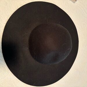 Black Floppy Hat